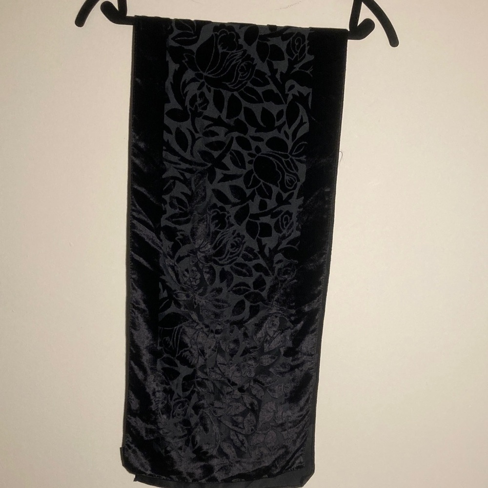 Elegant Black Floral Scarf